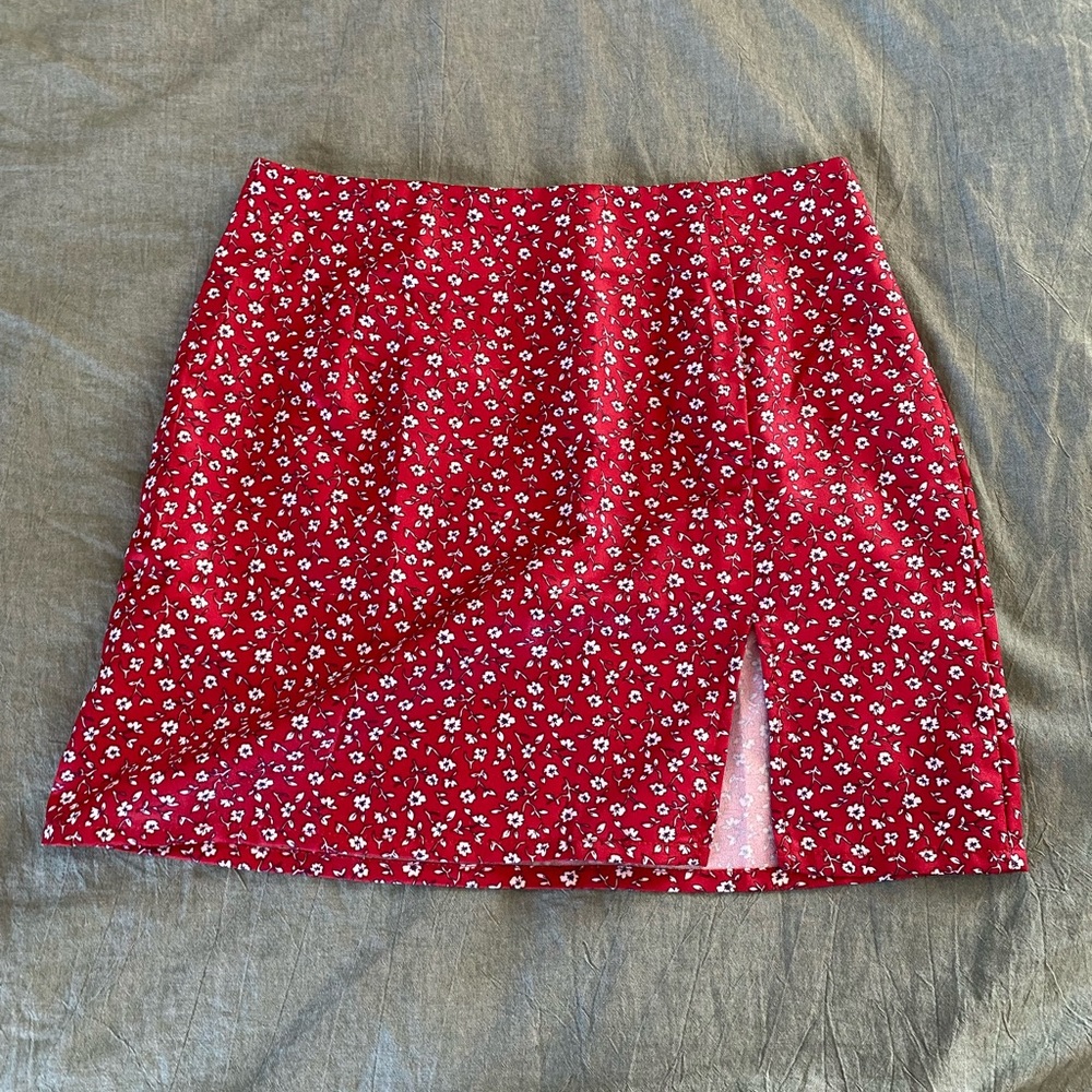 Mini slit skirt